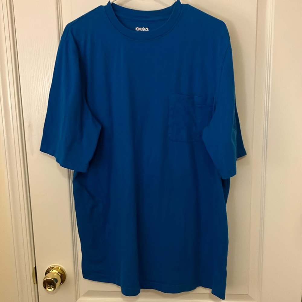 Large tall, 100% cotton chest pocket T-shirt